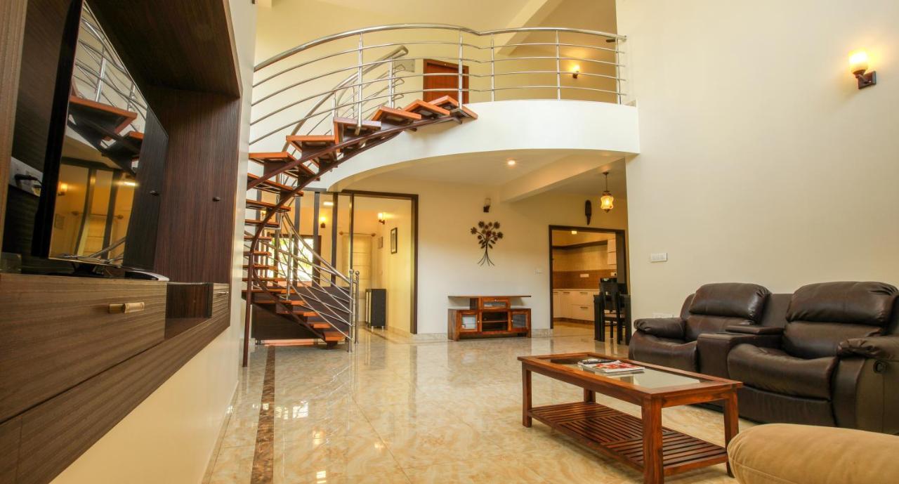 Falcon Suites Yelahanka New Town Бенґалуру Екстер'єр фото
